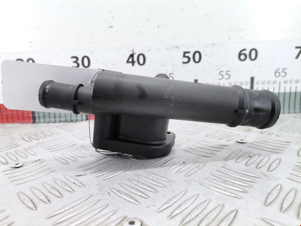 Тройник системы охлаждения VOLKSWAGEN Touran 2003-2010