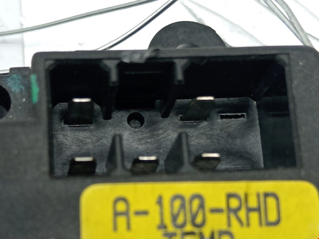 Моторчик заслонки печки SSANG YONG Rodius 2004-2013