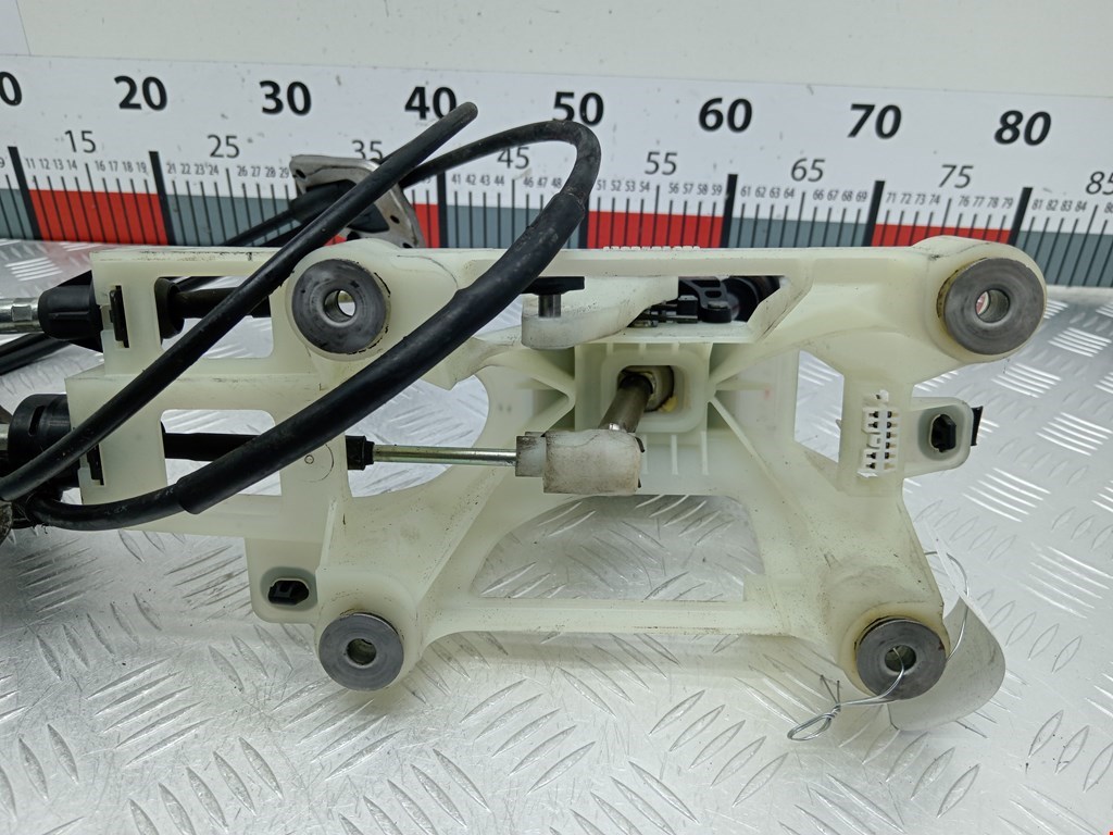 Кулиса (селектор) АКПП/МКПП в салоне MITSUBISHI Outlander GF0W 2012-н.в.