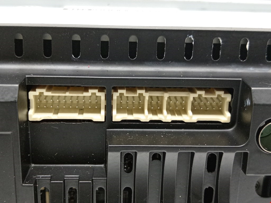 Магнитола FORD Kuga 2008-2012