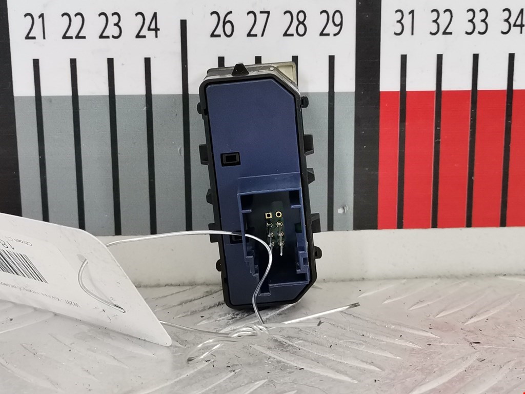 Кнопка антипробуксовочной системы CITROEN C5 II 2007-2017