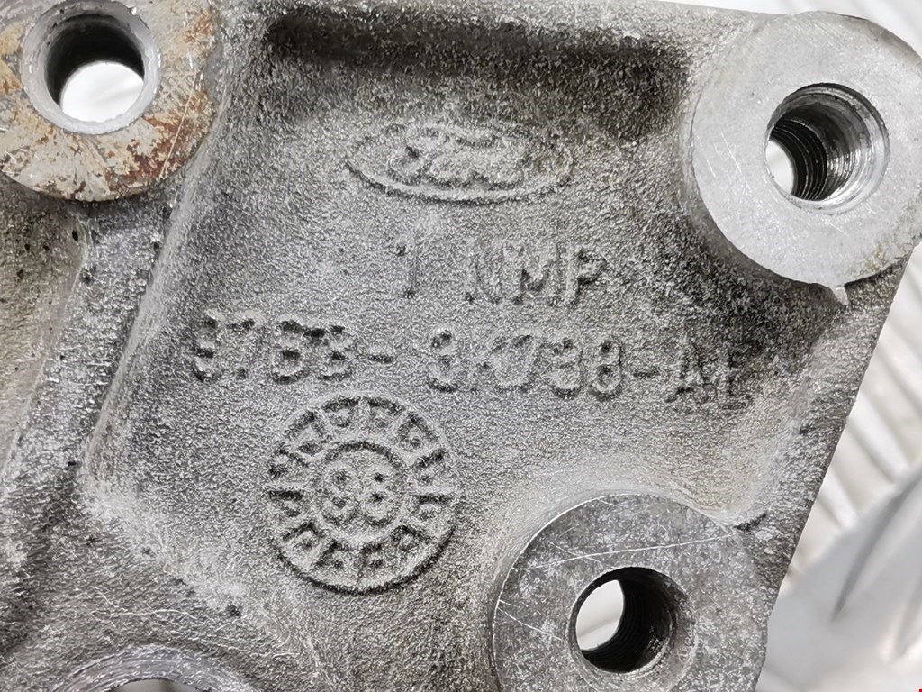 Кронштейн гидроусилителя FORD Cougar 1998-2002