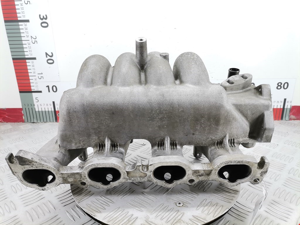 Коллектор впускной VOLVO V40 I 1995-2004