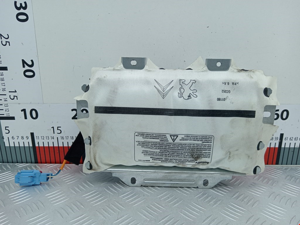 Подушка безопасности пассажирская (в торпедо) Peugeot 308 (2007-2015)