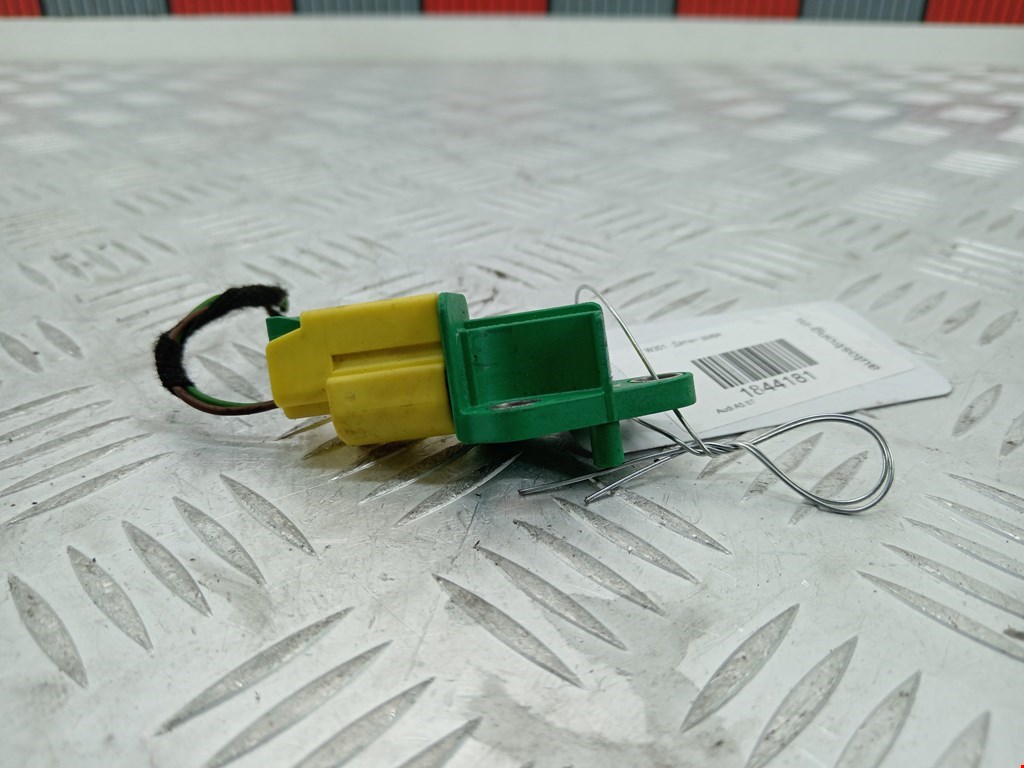 Датчик удара Audi A5 8T (2007-2016)