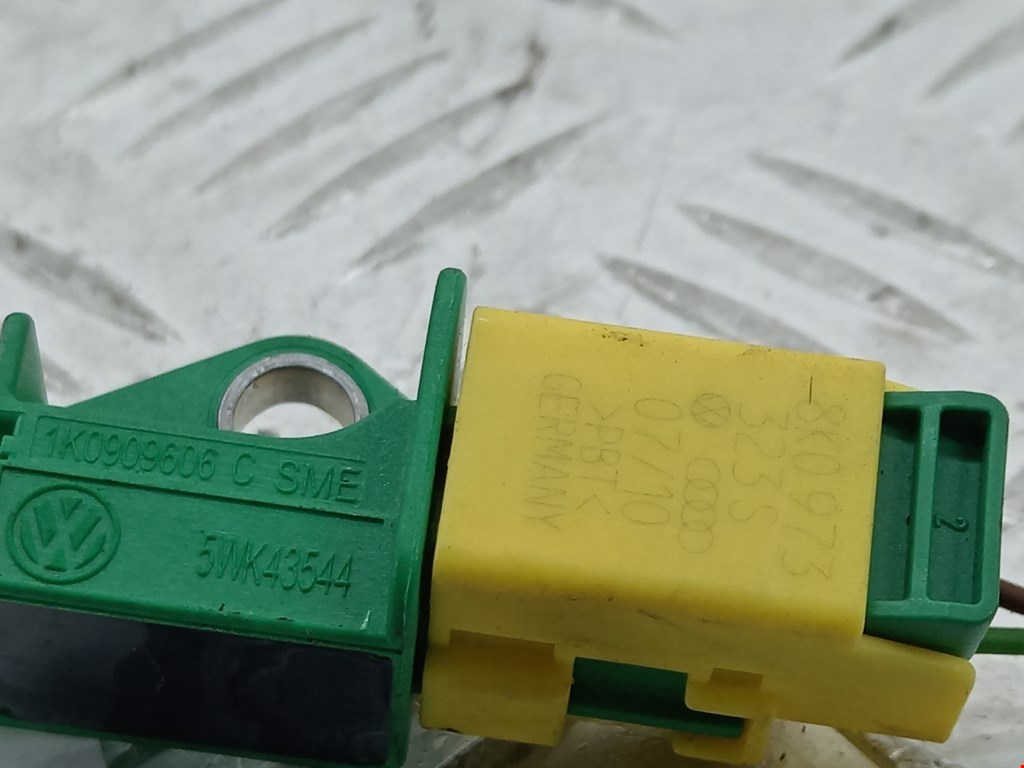 Датчик AIR BAG (подушек безопасности) AUDI A5 2007-2016