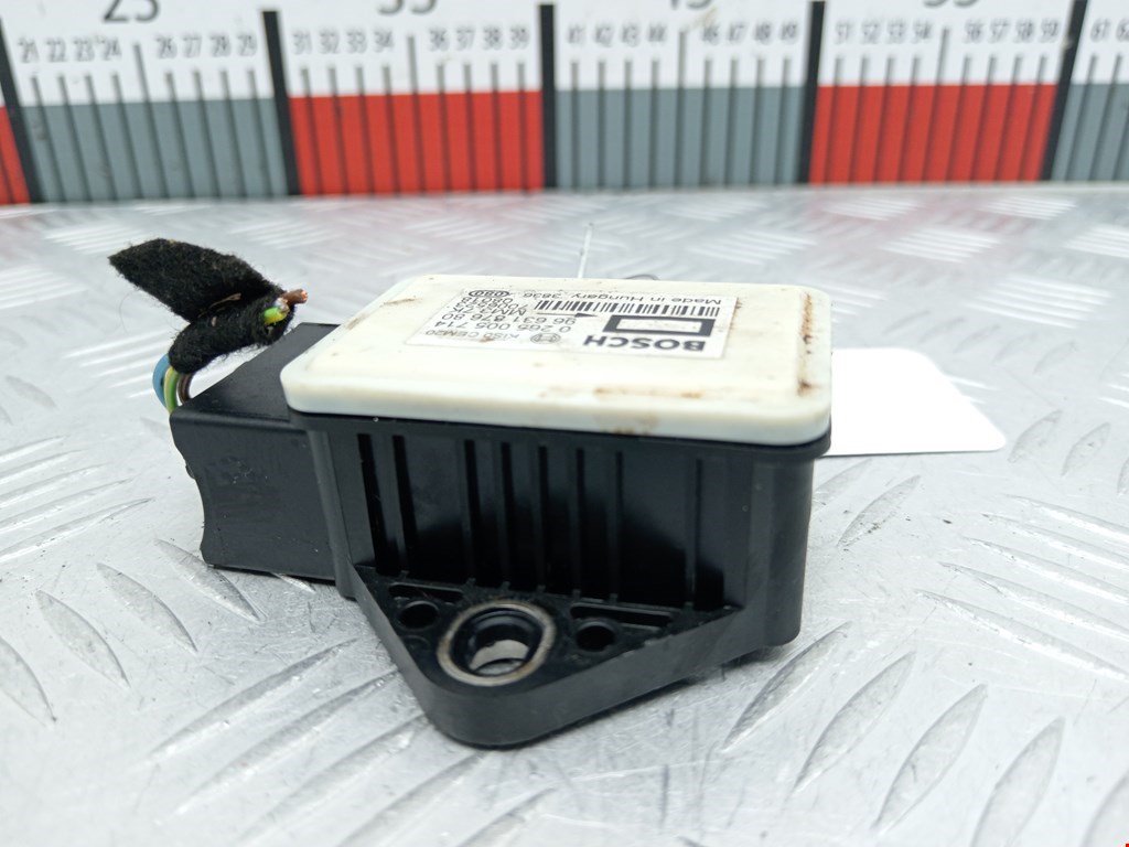 Датчик ускорения (курсовой устойчивости уровня оборотов) Peugeot 308 (2007-2015)