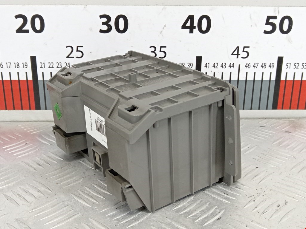 Подстаканник KIA Sorento 2002-2009