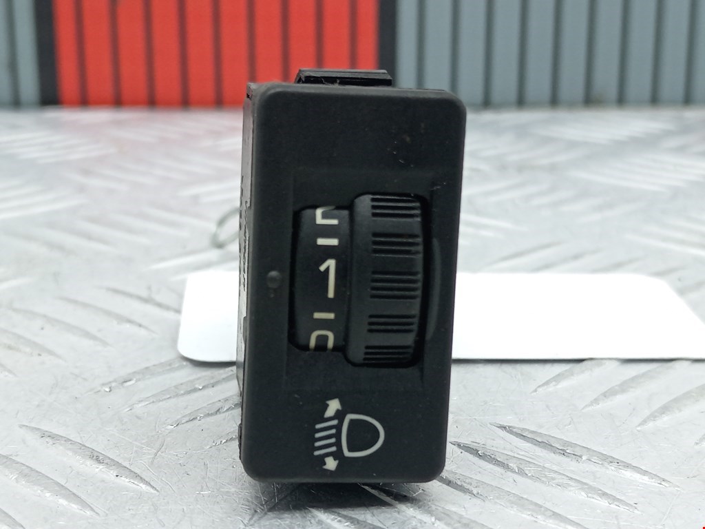 Кнопка корректора фар PEUGEOT 308 2007-2015