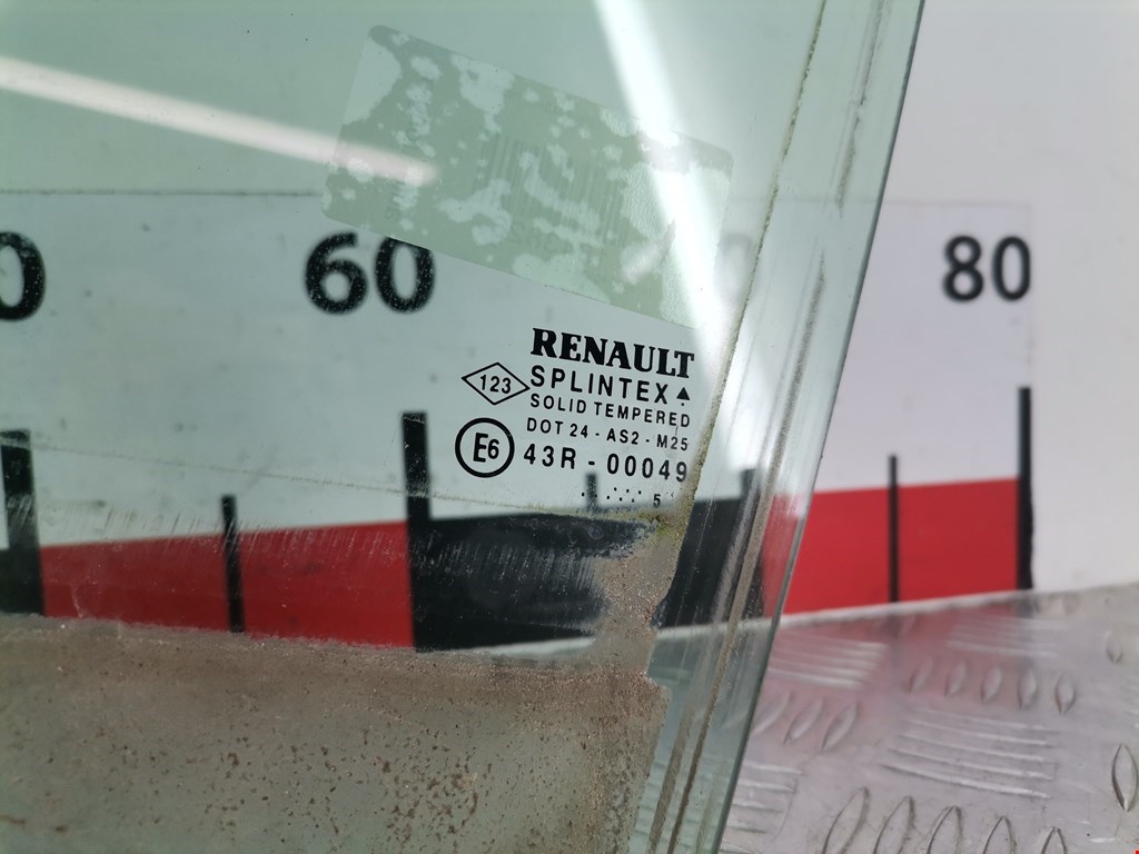 Стекло двери заднее левое RENAULT Laguna 2001-2007