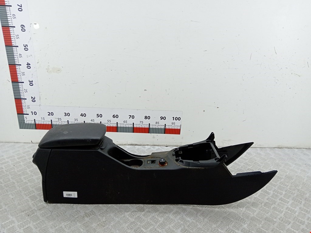 Подлокотник в салон PEUGEOT 308 2007-2015