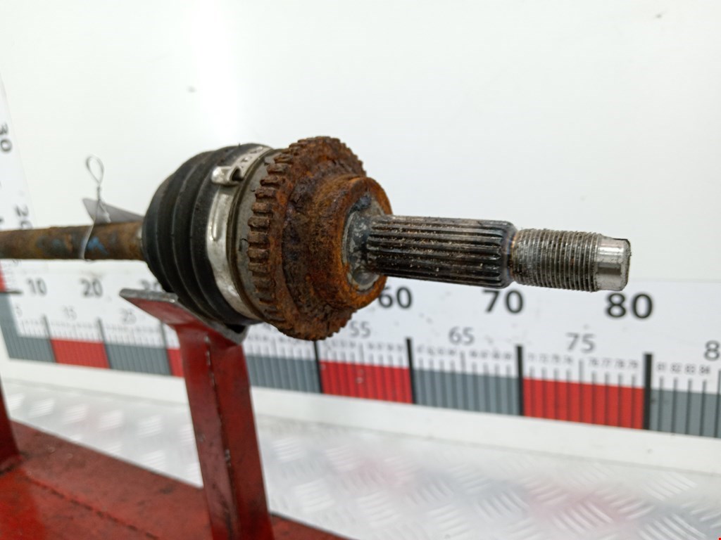 Полуось (привод, приводной вал) передняя левая CHEVROLET Spark 2010-2015