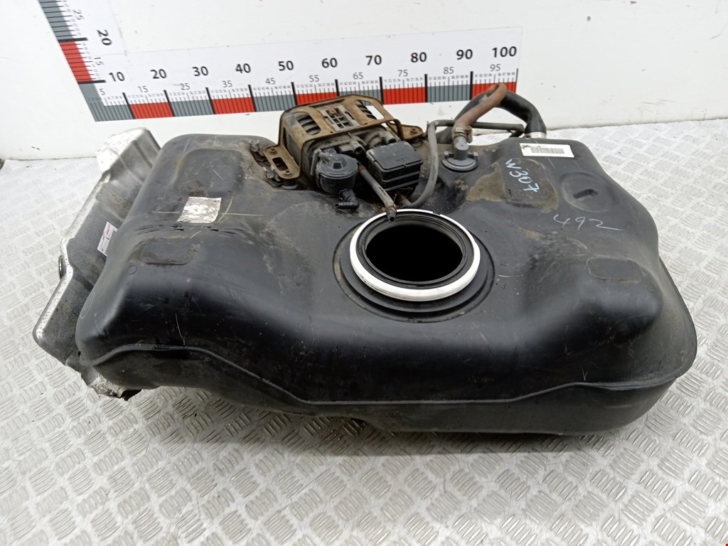 Бак топливный TOYOTA Prius II XW20 2003-2012