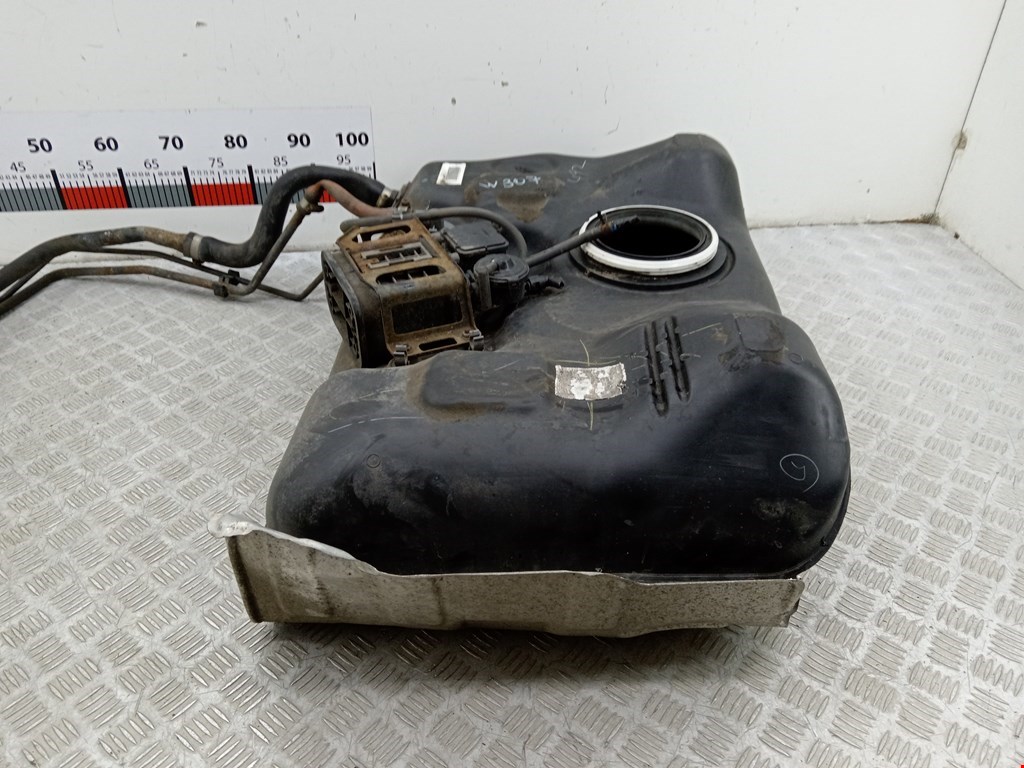 Бак топливный TOYOTA Prius II XW20 2003-2012