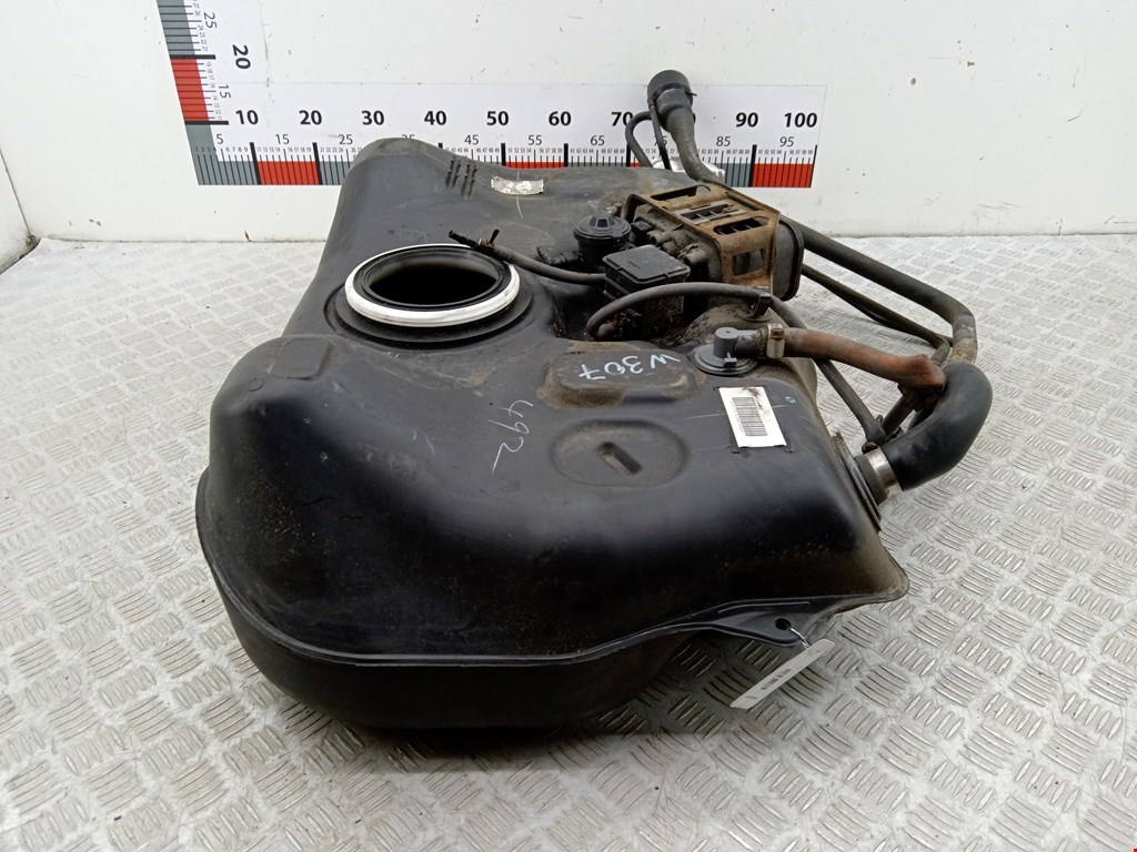 Бак топливный TOYOTA Prius II XW20 2003-2012