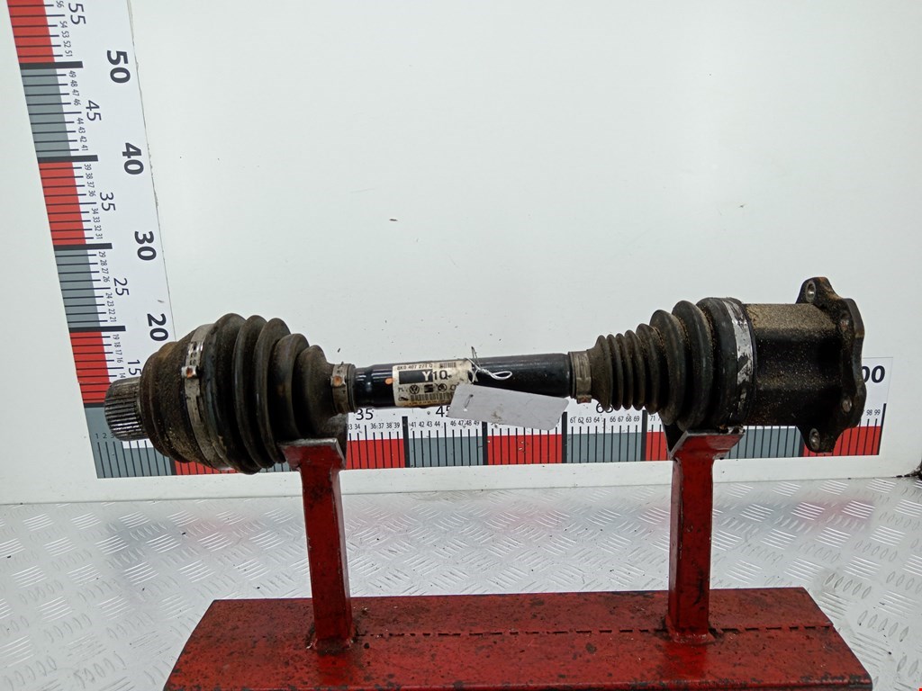Полуось (привод, приводной вал) передняя левая AUDI A5 2007-2016