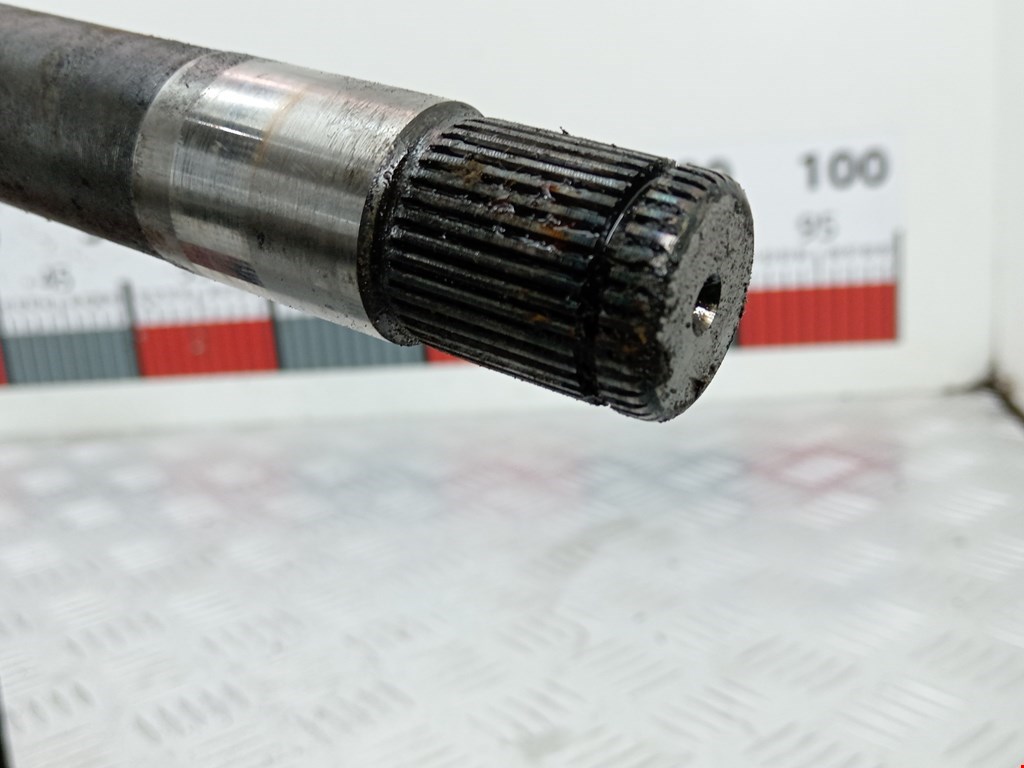 Полуось (привод, приводной вал) передняя правая MERCEDES-BENZ R-Class W251 2005-2017