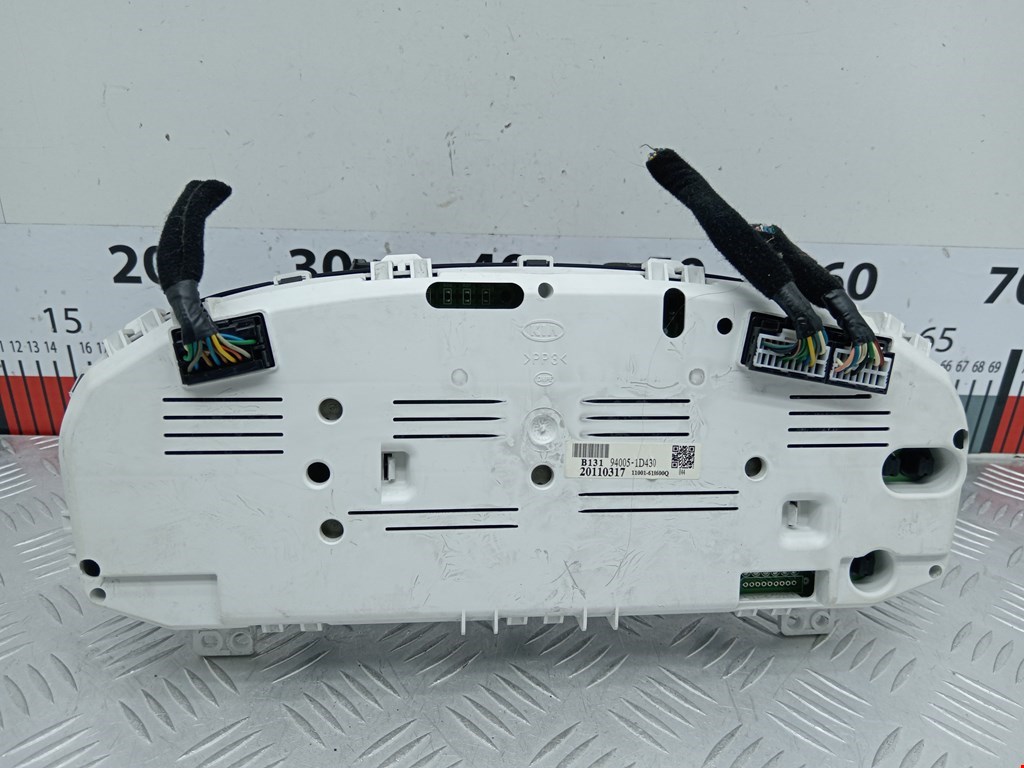 Панель приборов (щиток) KIA Carens 2006-2012