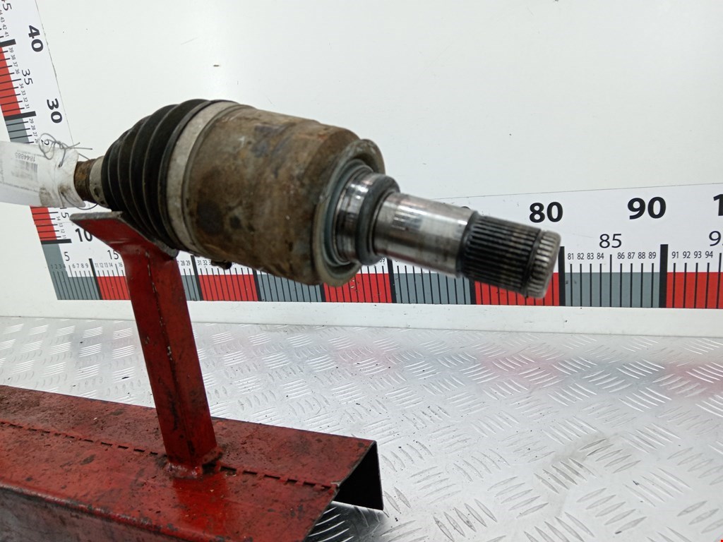 Полуось (привод, приводной вал) передняя левая MERCEDES-BENZ R-Class W251 2005-2017