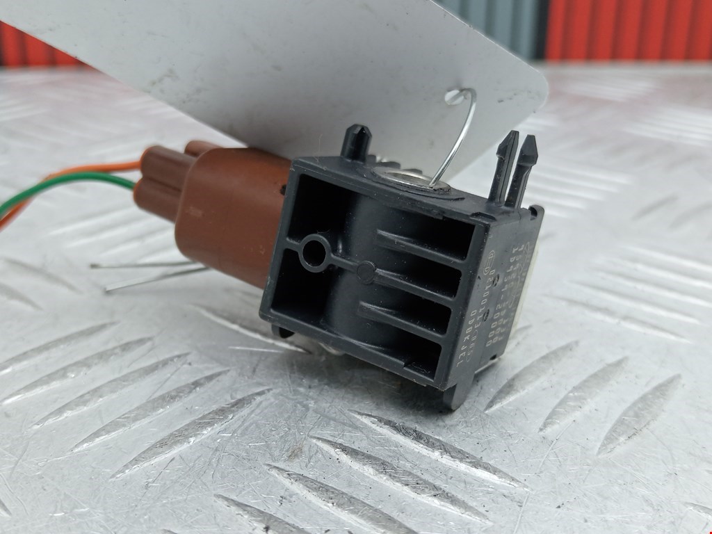 Датчик AIR BAG (подушек безопасности) KIA Carens 2006-2012