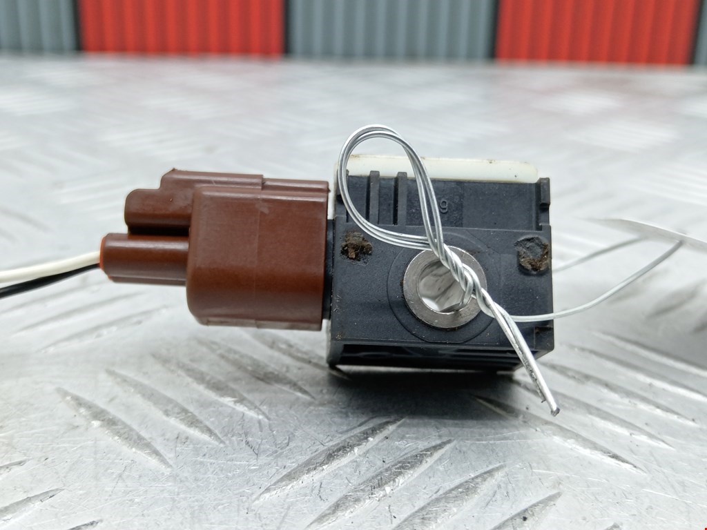 Датчик AIR BAG (подушек безопасности) KIA Carens 2006-2012