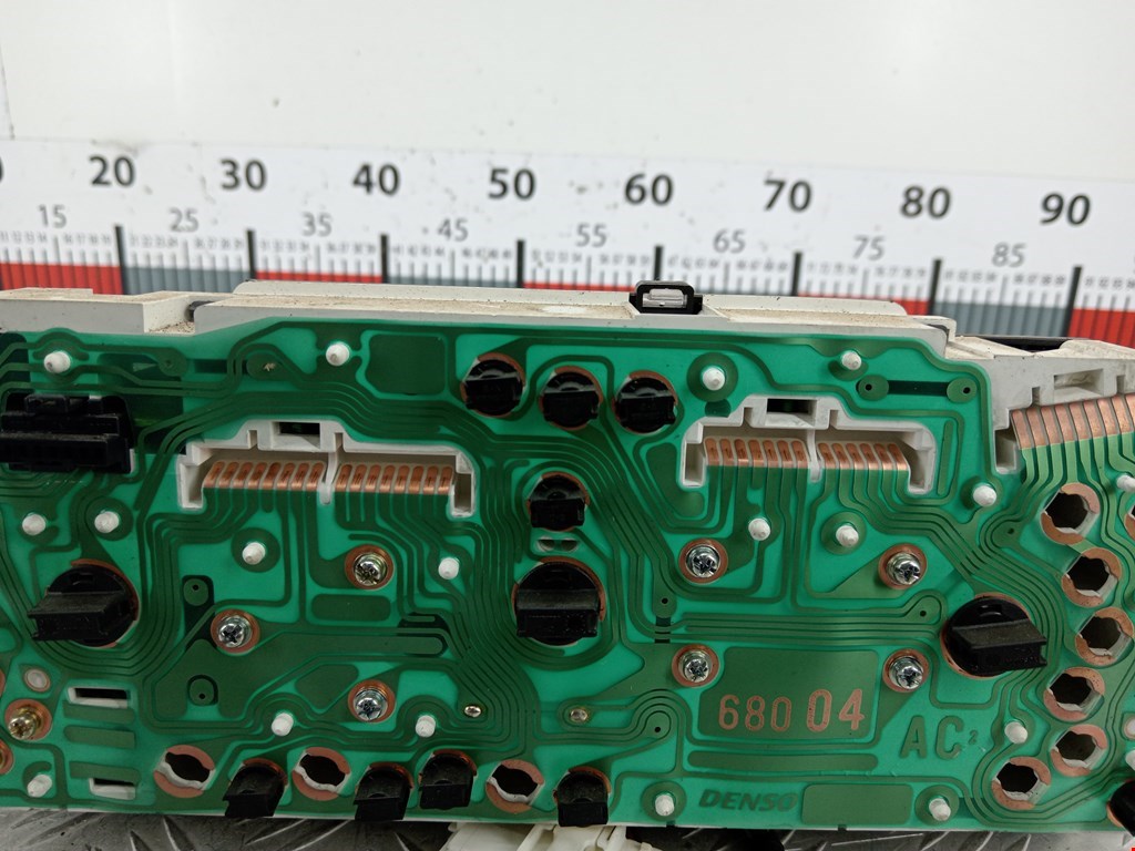 Панель приборов (щиток) SUZUKI Jimny 1998-2018
