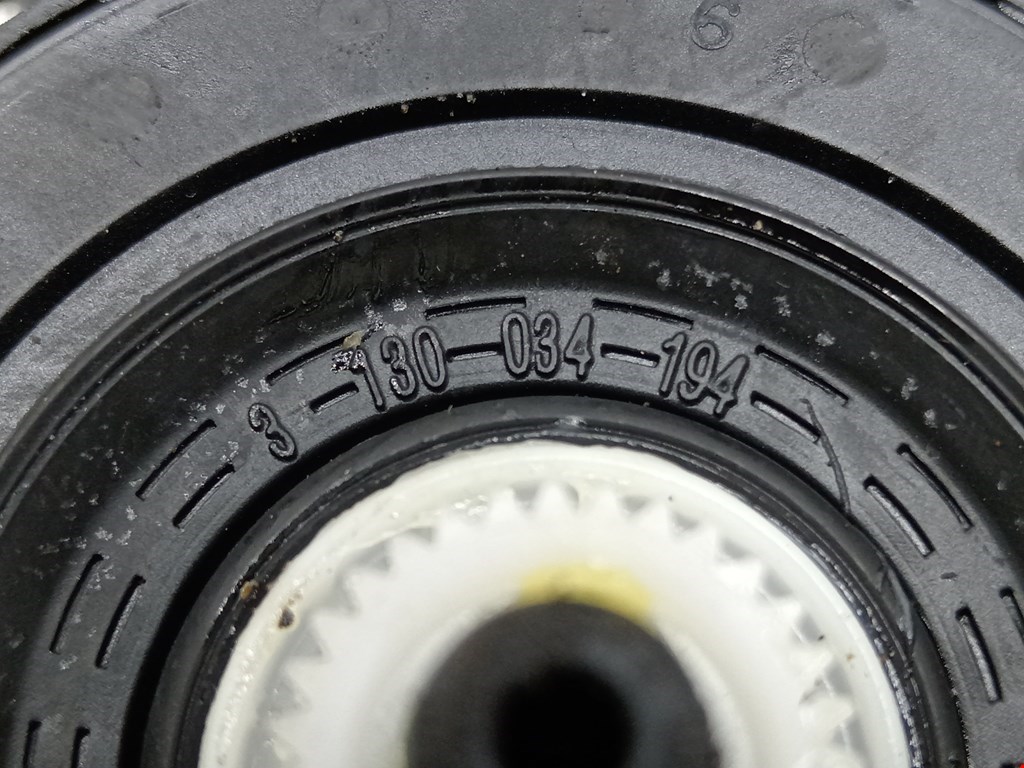 Моторчик (двигатель) стеклоподъемника KIA Carens 2006-2012