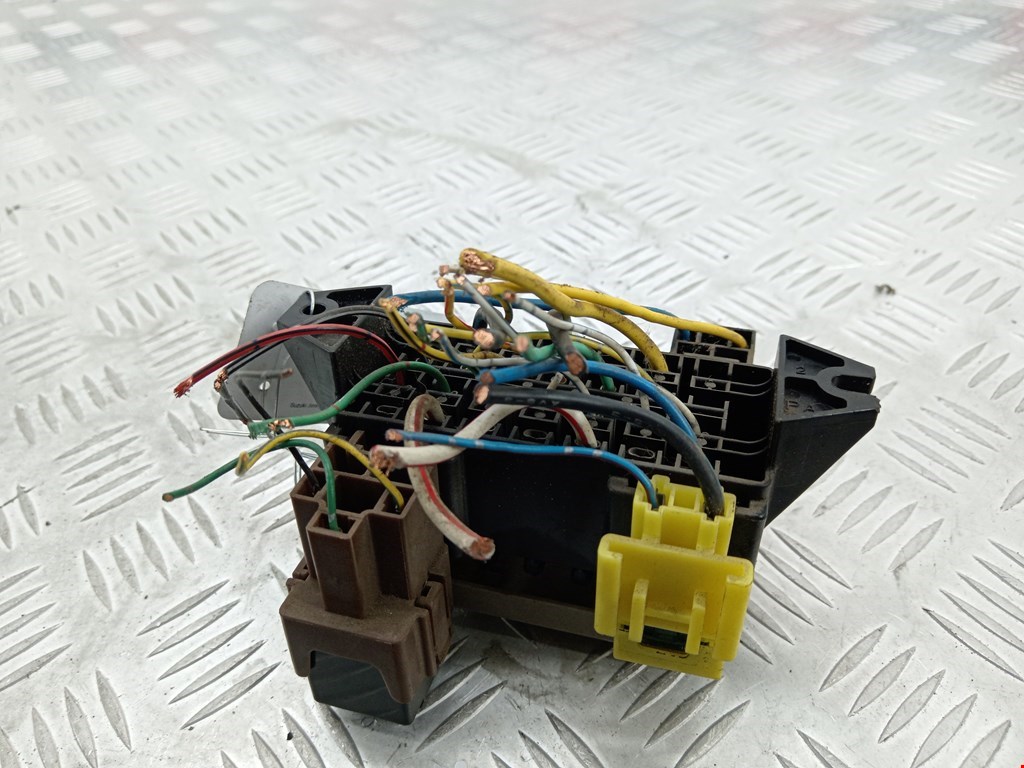 Датчик уровня в бачок омывателя SUZUKI Jimny 1998-2018