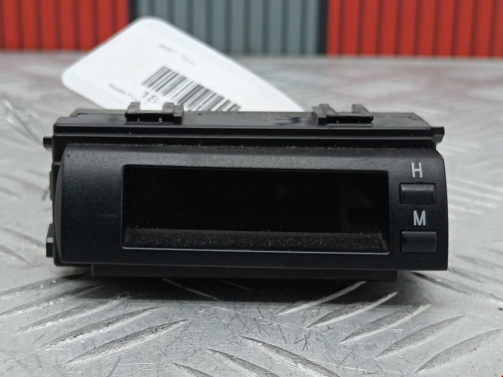 Часы TOYOTA Prius II XW20 2003-2012