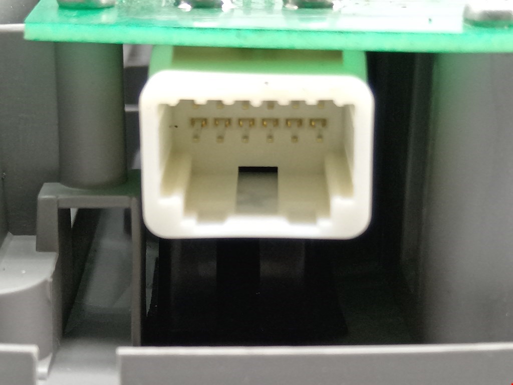 Плафон салонный (салона фонарь) TOYOTA Prius II XW20 2003-2012