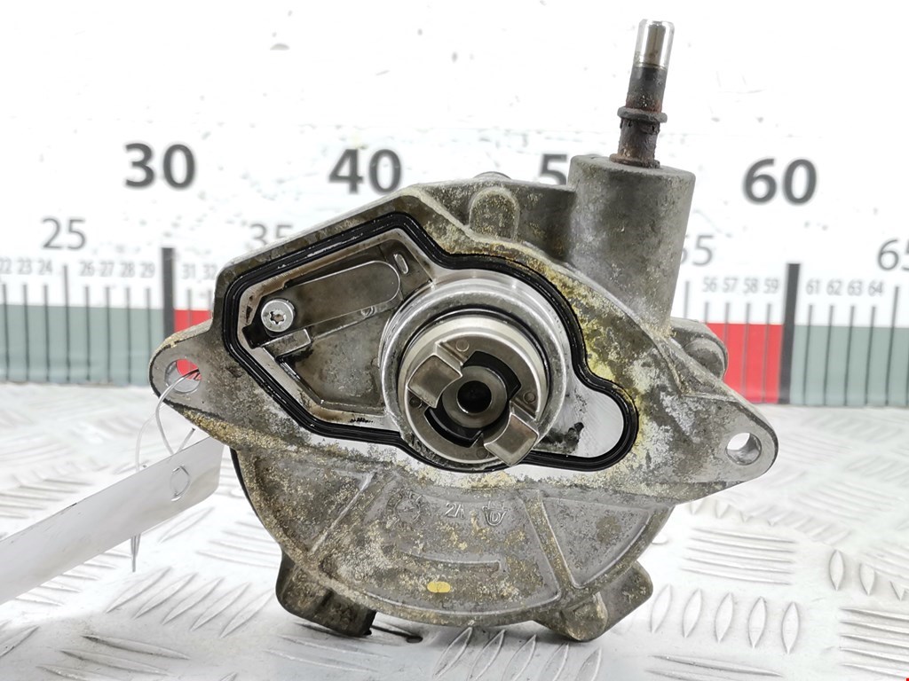 Насос вакуумный Mercedes B-Class (W245) (2005-2011)