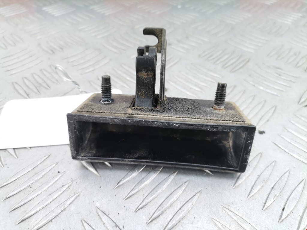 Ручка двери багажника наружная NISSAN X-Trail T30 2000-2007