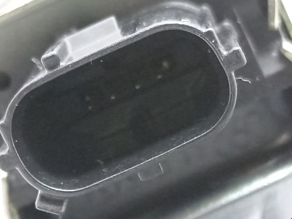 Датчик AIR BAG (подушек безопасности) TOYOTA Prius II XW20 2003-2012