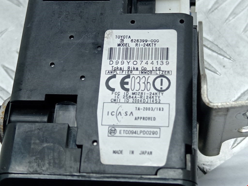 Замок зажигания TOYOTA Prius II XW20 2003-2012