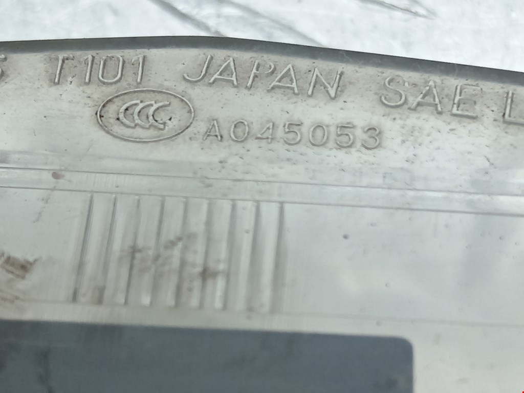 Фонарь подсветки номера TOYOTA Prius II XW20 2003-2012