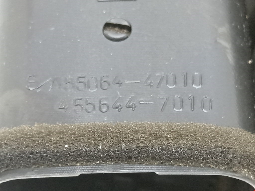 Дефлектор воздушный TOYOTA Prius II XW20 2003-2012