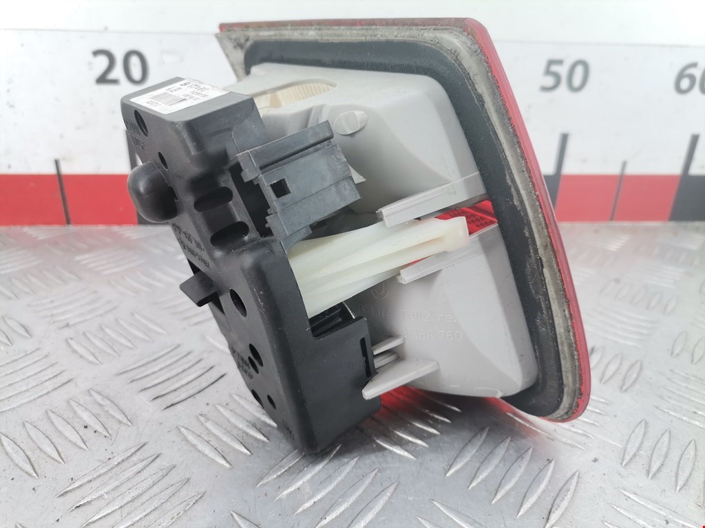 Фонарь задний внутренний правый BMW 3er E46 1998-2006