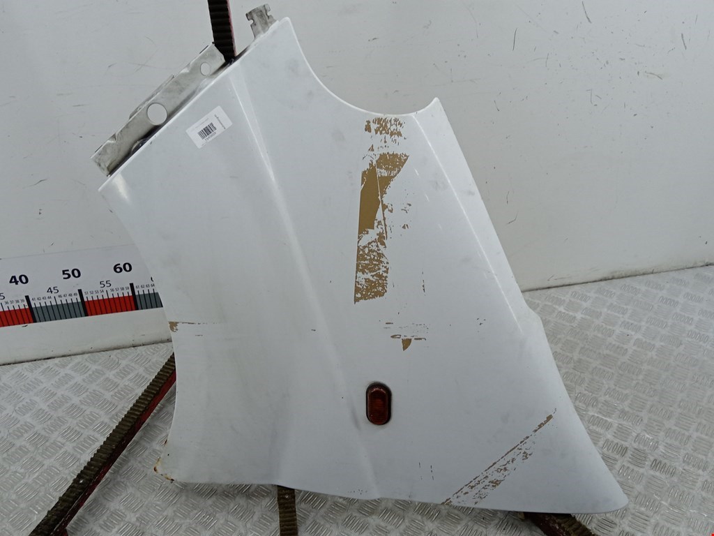 Крыло переднее левое OPEL Vivaro A 2001-2014