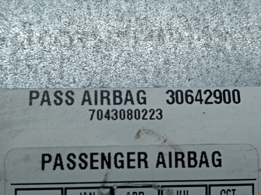 Подушка безопасности пассажирская (в торпедо) VOLVO XC90 2002-2014