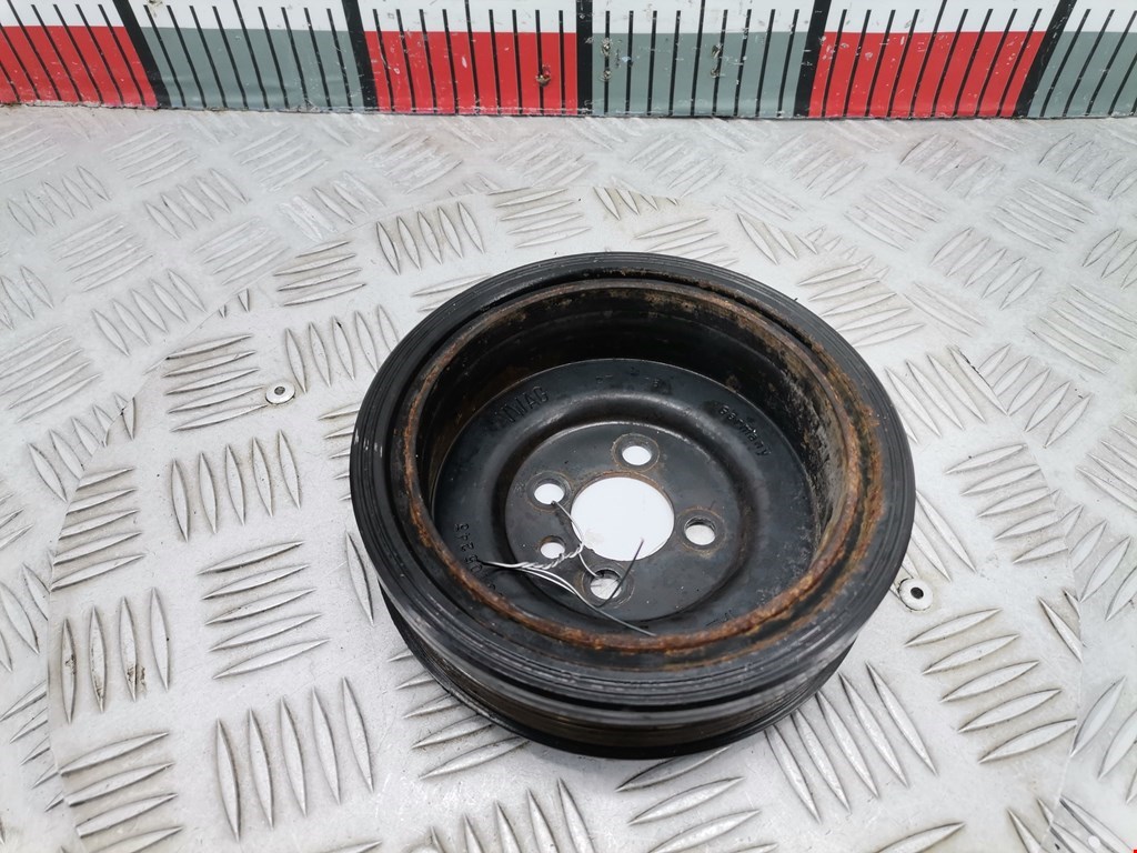 Шестерня коленвала (шкив) VOLKSWAGEN Passat B6 2005-2011