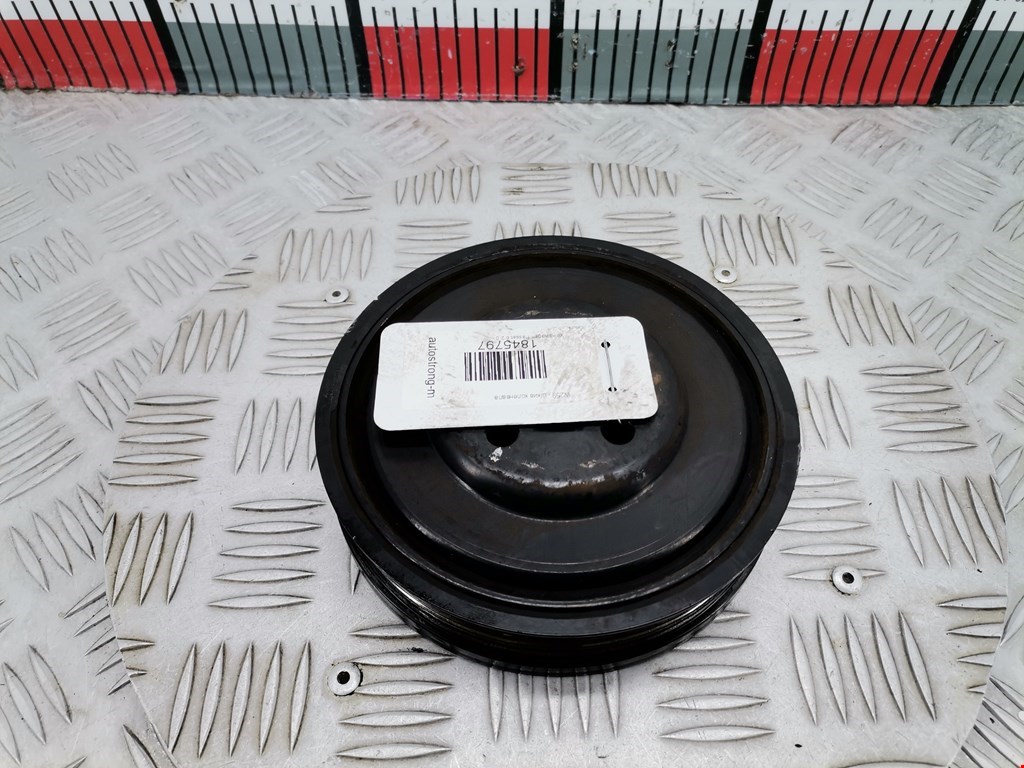 Шестерня коленвала (шкив) VOLKSWAGEN Passat B6 2005-2011