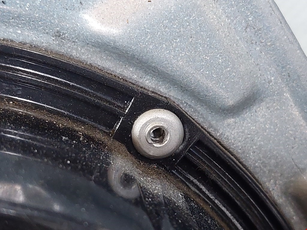 Стеклоподъемник передний левый VOLKSWAGEN Polo IV 2001-2009