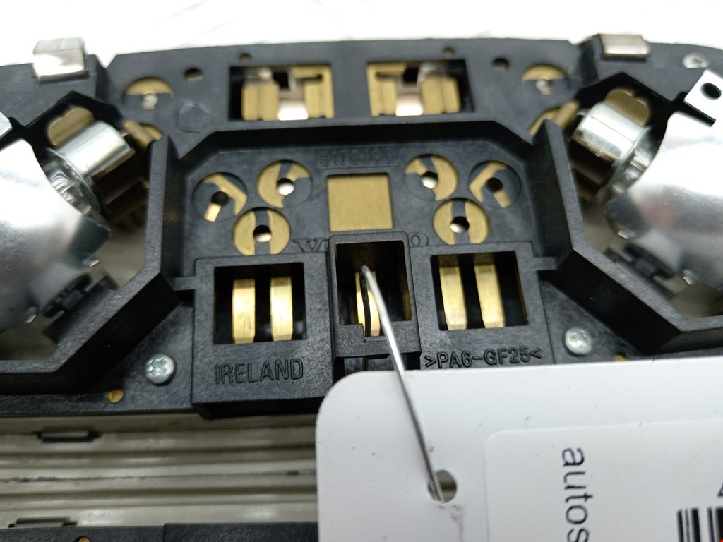 Плафон салонный (салона фонарь) VOLVO XC90 2002-2014