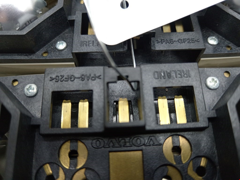 Плафон салонный (салона фонарь) VOLVO XC90 2002-2014