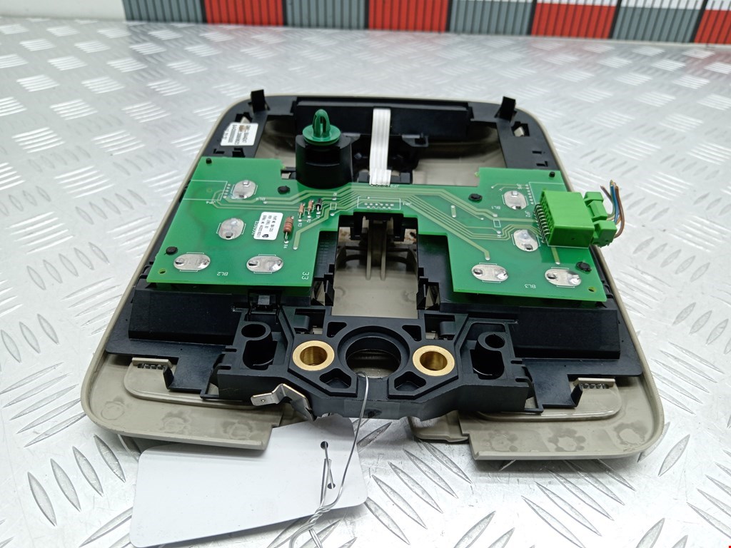 Плафон салонный (салона фонарь) VOLVO XC90 2002-2014