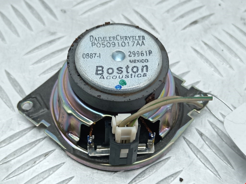 Динамик JEEP Patriot 2007-2017