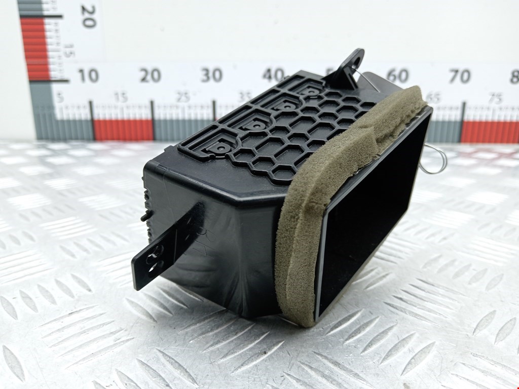 Дефлектор воздушный JEEP Patriot 2007-2017