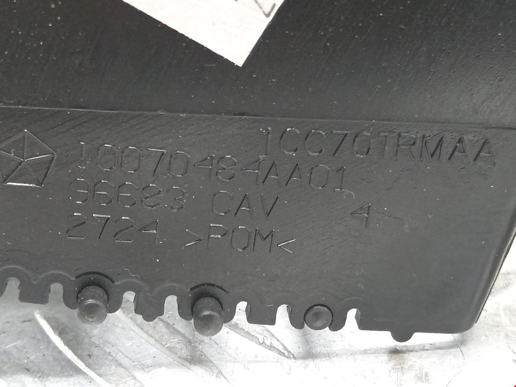 Дефлектор воздушный JEEP Patriot 2007-2017