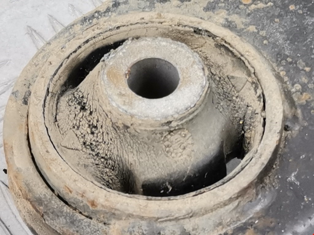 Рычаг передний левый SKODA Octavia A4 1U- 1997-2010