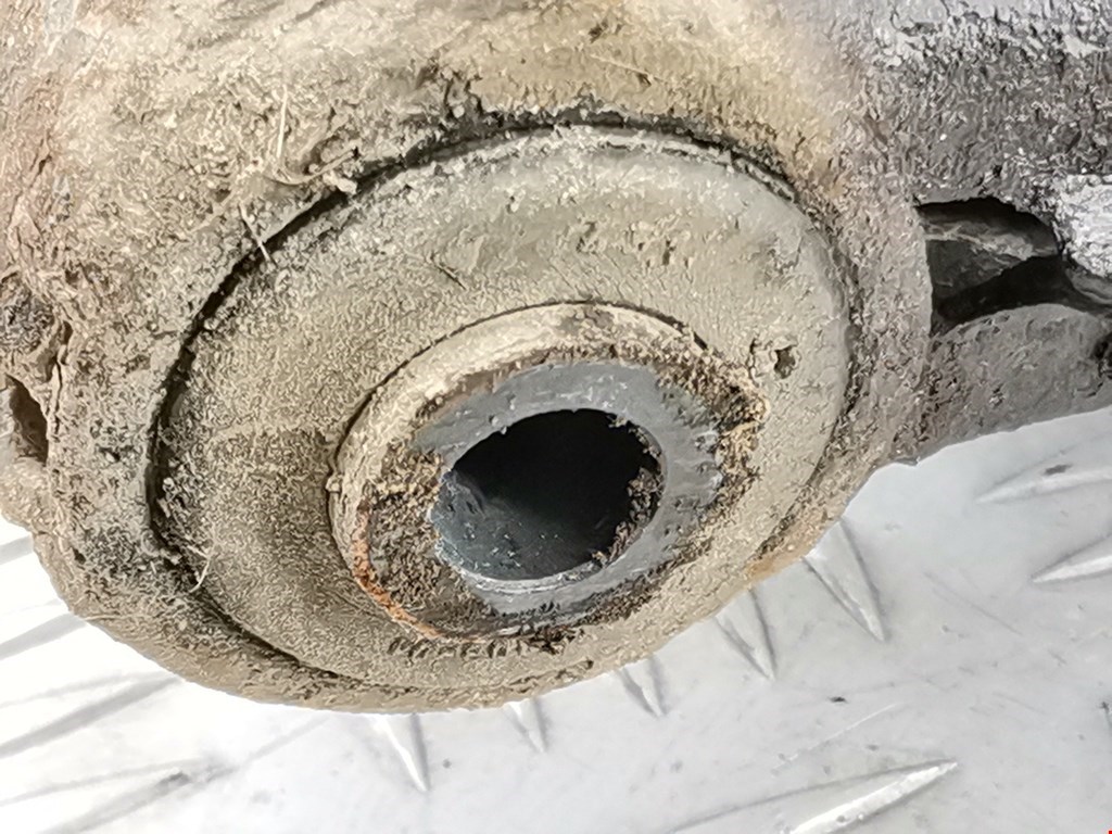 Рычаг передний левый SKODA Octavia A4 1U- 1997-2010